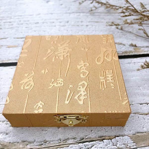 Hộp gỗ đựng vòng trầm hương - Diệu Âm Lotus