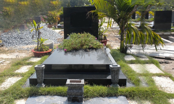Mộ Bằng Đá Granite Việt Nam 3