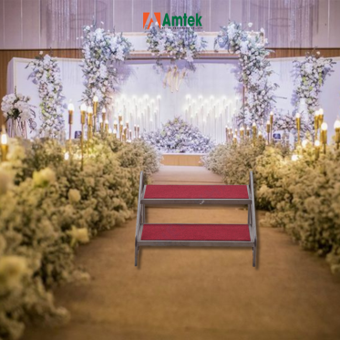 Bậc Thang Lên Sân Khấu Thép Sơn Tĩnh Điện