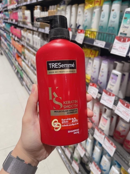 Dầu Gội Tresemme Đỏ