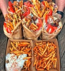 ngoisaotour.net - Souvlaki món ăn làm nên thương hiệu ẩm thực của Hy Lạp
