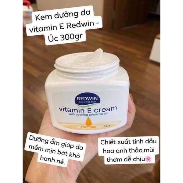 Kem dưỡng da mềm mịn Redwin Vitamin E Cream 300g