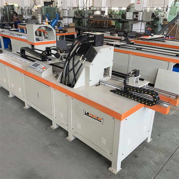 may-dot-thep-goc-cnc