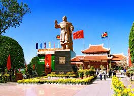 TÂY SƠN _ KHU DU LỊCH HẦM HÔ