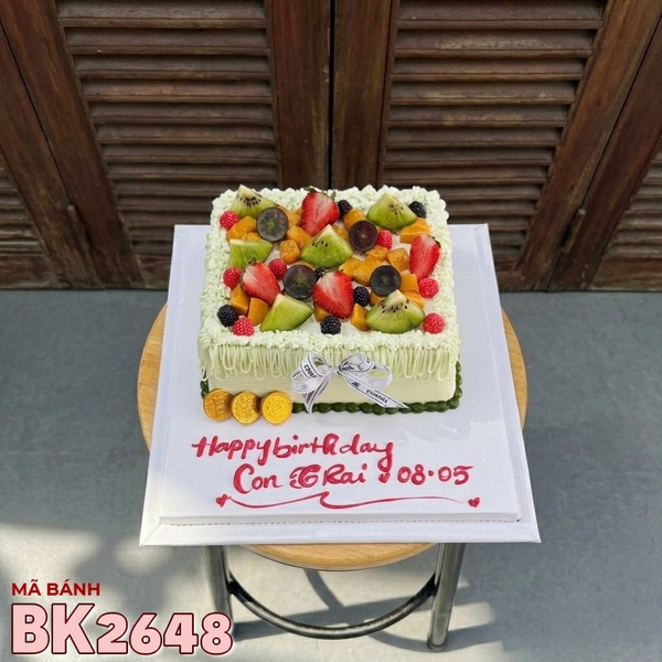 Bánh kem BK2648 vuông mix trái cây tươi dâu tây kiwi mừng sinh nhật con trai