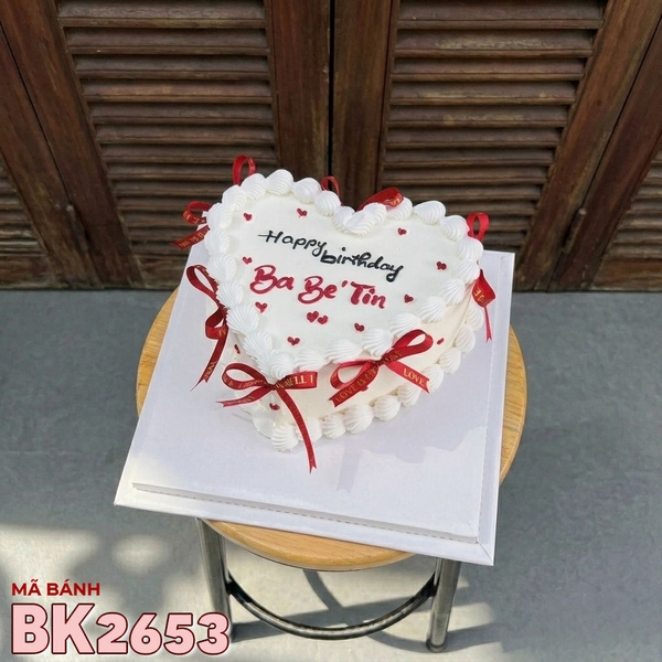 Bánh kem BK2653 trái tim trắng thắt nơ đỏ dễ thương chúc mừng sinh nhật ba yêu