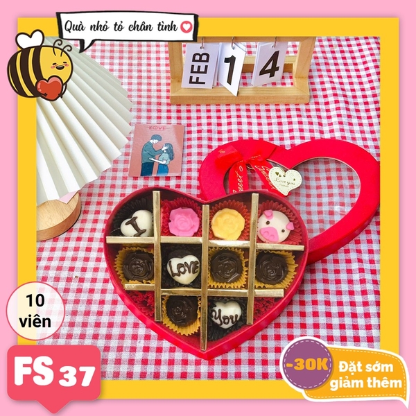 Hộp Socola Valentine trái tim 10 viên có ngăn FS37