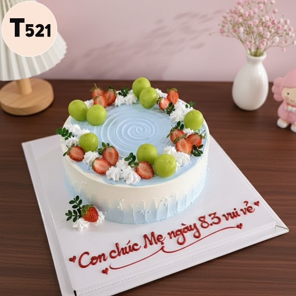 Bánh kem 8/3 T521 phối màu xanh trắng ombre decor trái cây tươi