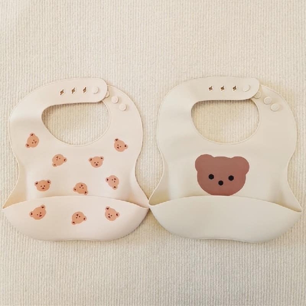 Yếm silicone Mum Bebé