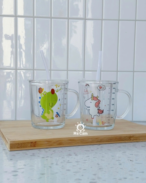 Cốc thuỷ tinh chia vạch kèm nắp + vòi cho bé uống nước, uống sữa