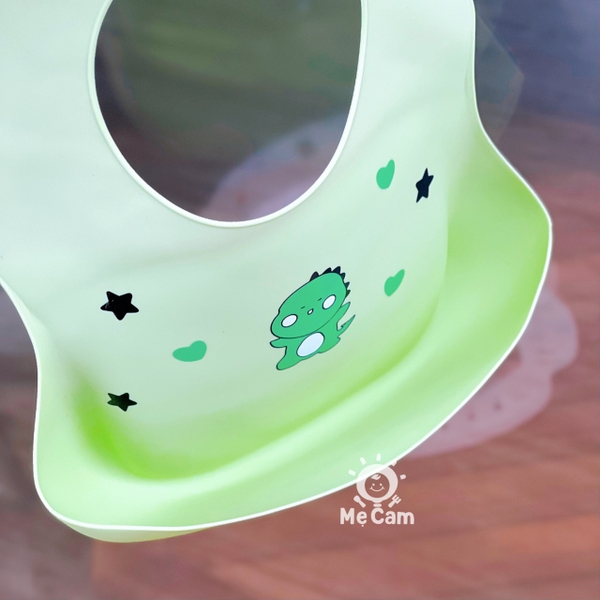 Yếm silicone Coco Bear dáng cong cho bé ăn dặm