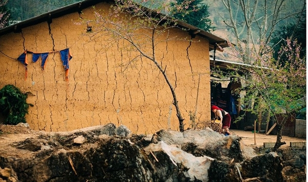 Hà Giang - Cột cờ Lũng Cú - Sông Nho Quế - Du Già 3N4D - Tour xe ô tô
