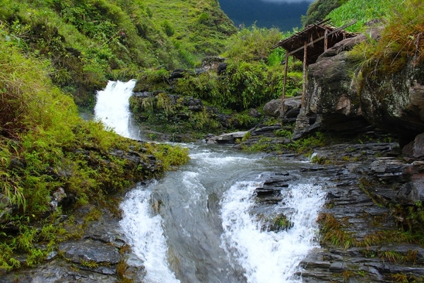 Hà Giang - Sông Nho Quế - Du Già 3N4D - Tour xe máy 3 (1 khách tự đi 1 xe máy riêng)