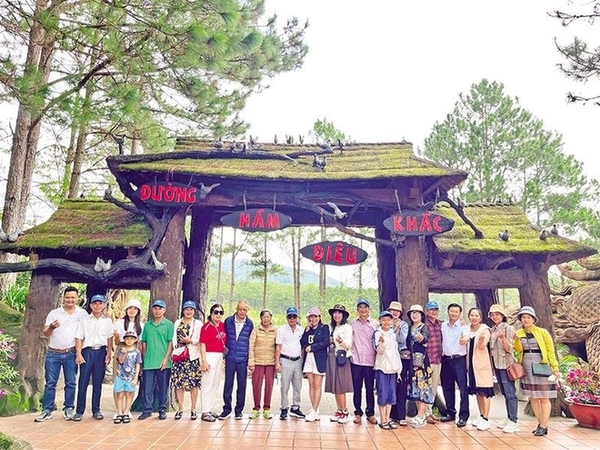 TOUR THAM QUAN NHA TRANG - ĐÀ LẠT 4 NGÀY 3 ĐÊM...GIẢM NGAY 30%