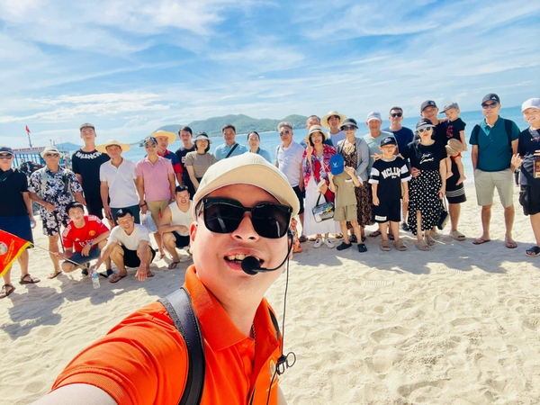 TOUR 3 ĐẢO DELUXE 2 - THAM QUAN BÃI MINI BEACH