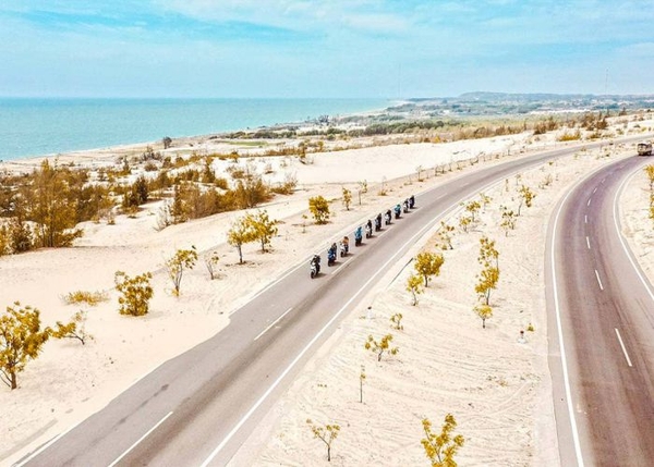 NHA TRANG - MŨI NÉ ( Tour Tham Quan Trong Ngày )