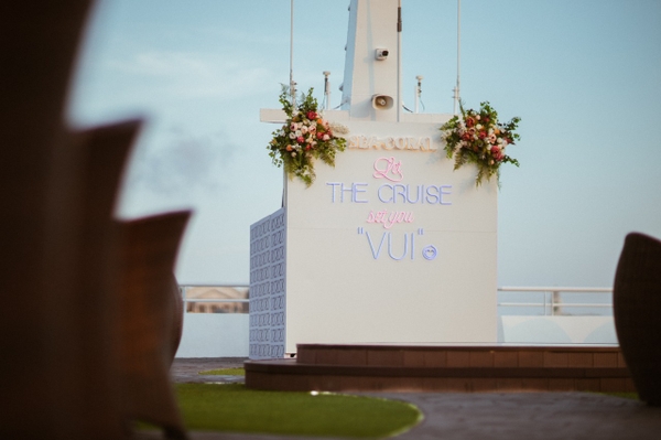 DU THUYỀN KHÁM PHÁ VỊNH NHA TRANG