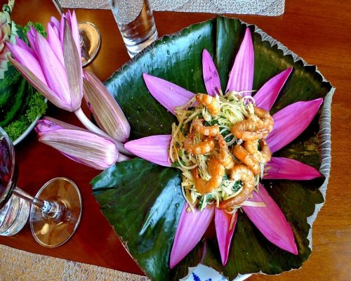 DU THUYỀN EMPEROR CRUISES - HÀNH TRÌNH KHÁM PHÁ VỊNH NHA TRANG (DAY CRUISE)