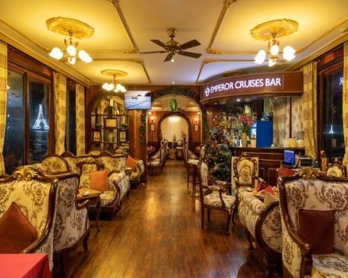 DU THUYỀN EMPEROR CRUISES - NGẮM HOÀNG HÔN TRÊN VỊNH NHA TRANG (SUNSET CRUISE)