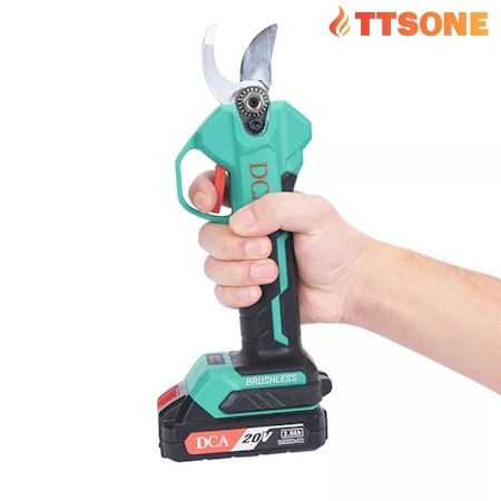 Máy Cắt Cành Cây Dùng Pin DCA ADYD25BM