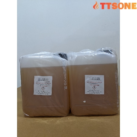 Dung Dịch Làm Mát REMET M00002 Cho Máy Cắt Dạng Dầu (Can 5 Lít)