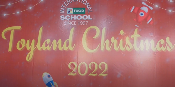 Merry Christmas 2022 - FOSCO International School (FIS)