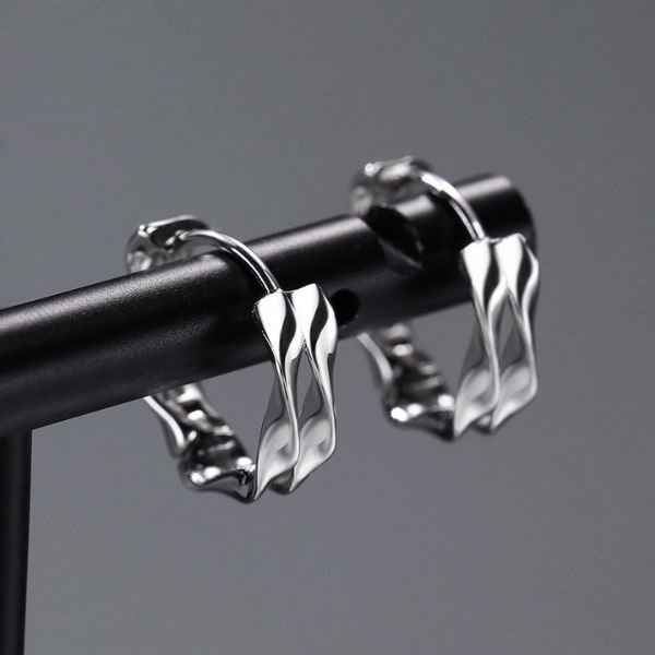 Bông tai tròn hình gợn sóng - 12mm - Hợp kim