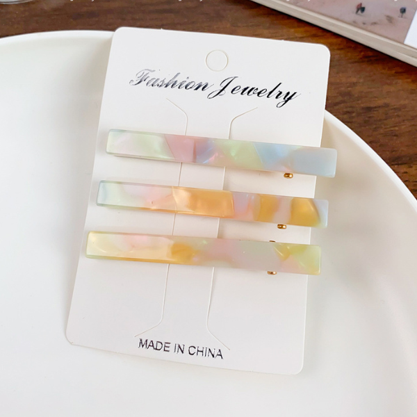 Set 2 cái kẹp mỏ vịt màu cầu vòng nhạt