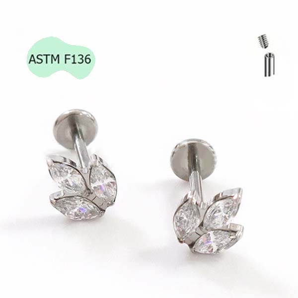 BÔNG TAI CỎ BA LÁ - CHẤT LIỆU TITANIUM AN TOÀN