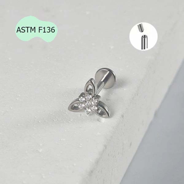 Khuyên tai tam giác bông hoa đính đá - Titanium - 1.2*8mm