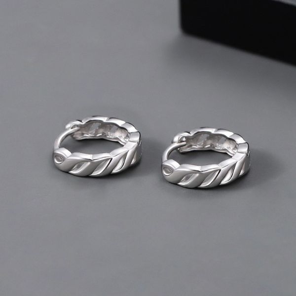 Khuyên tai tròn thiết kế xoắn rỗng bạc 925 - 10mm