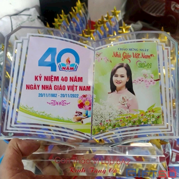 Cúp Pha Lê In Logo – Giải Pháp Quà Tặng Vinh Danh Cho Doanh Nghiệp