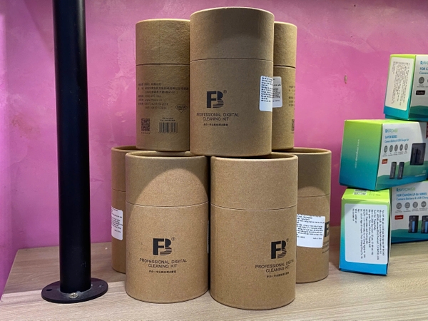 Phụ Kiện Máy Ảnh