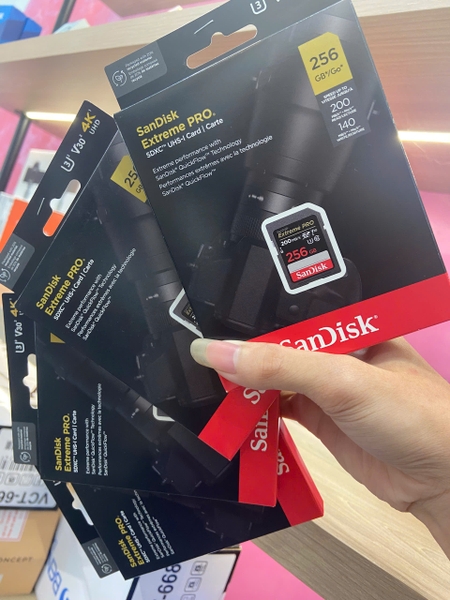 Thẻ Nhớ Máy Ảnh