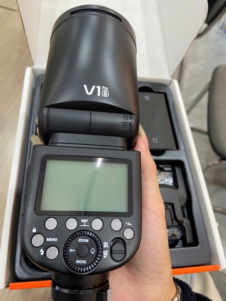 Đèn Flash Godox V1 cho Canon | Chính Hãng