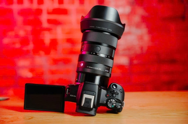 Ống kính Sigma 17-40mm F1.8