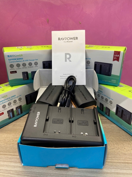 Bộ Pin Sạc Đôi Ravpower