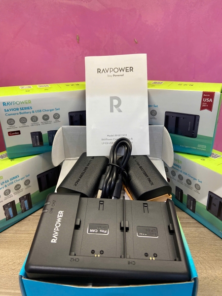 Bộ Pin Sạc Đôi Ravpower