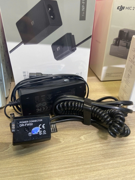 Pin giả FB NP-FW50 (Adapter)