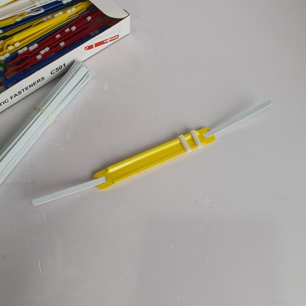 Kẹp Acco nhựa C501 Stacom