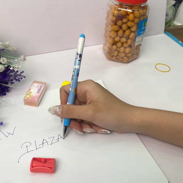 Bút Gel Deli G12