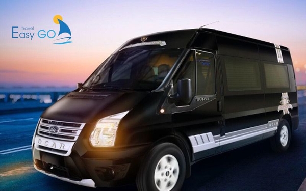 Bạn có thể lựa chọn xe ô tô để đi đến miền Tây 