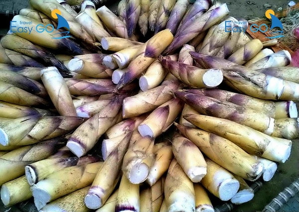 Măng vầu là món ăn được nhiều khách du lịch ưa chuộng 