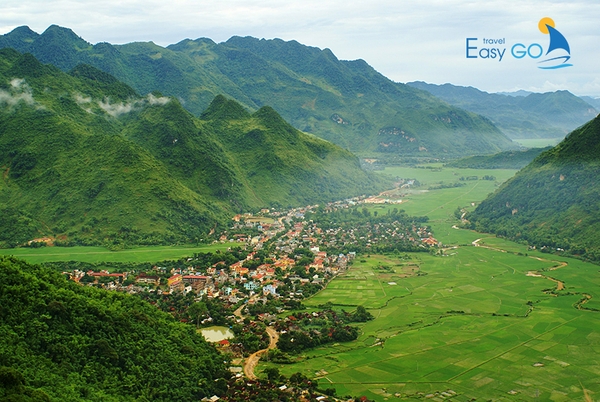 Thung lũng Mai Châu là địa điểm hấp dẫn, thu hút các “dân phượt”