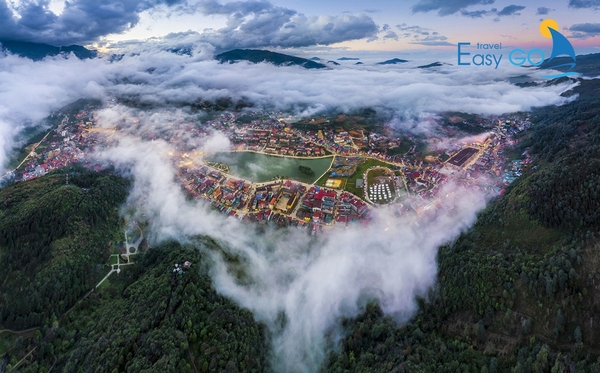 Núi Hàm Rồng là một ngọn núi có hình đầu rồng vô cùng độc đáo