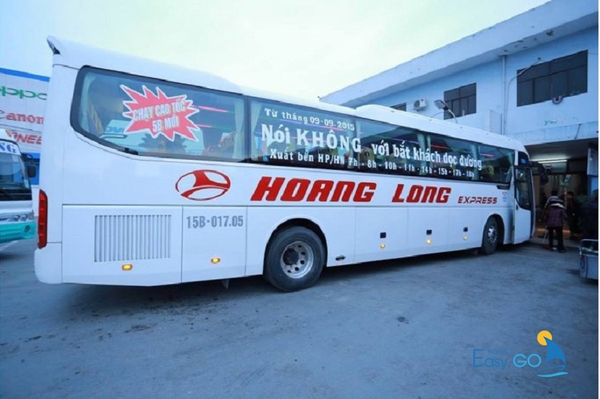 Nhà xe Hoàng Long