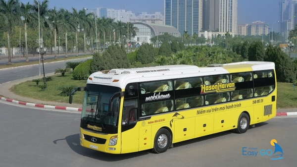 Xe khách là phương tiện di chuyển thuận tiện nhất