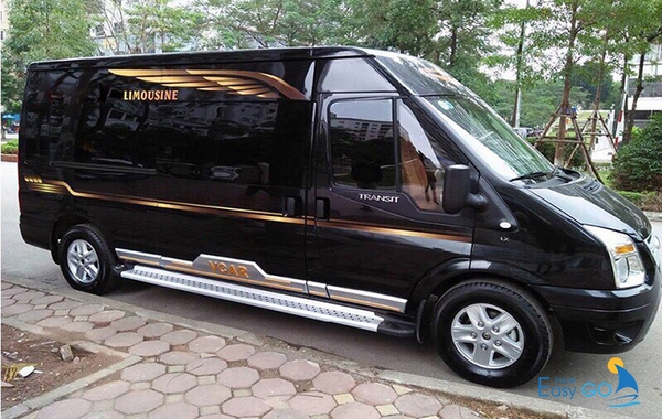 Xe limousine là phương tiện được nhiều gia đình có trẻ em lựa chọn