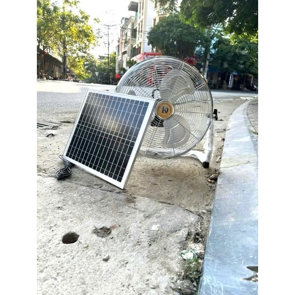 Quạt tích điện 18inch trắng ( H )