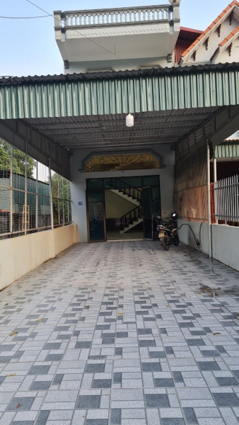 M685 - Nhà Cửa Ngăn - Phương Đông